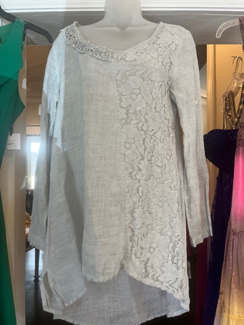 Catwalk Studio Linen Heather Grey  Lace-Accent Linen Tunic Blouse - lgth 31” 35”